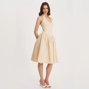 Miss circle small Idella Gingham U Neck Midi Dress